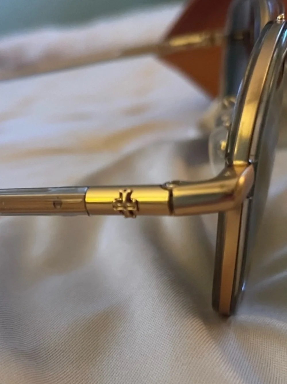 NWT Authentic Eleanor Pilot Sunglasses TY6089 Transparent Camel 57mm (Gold)